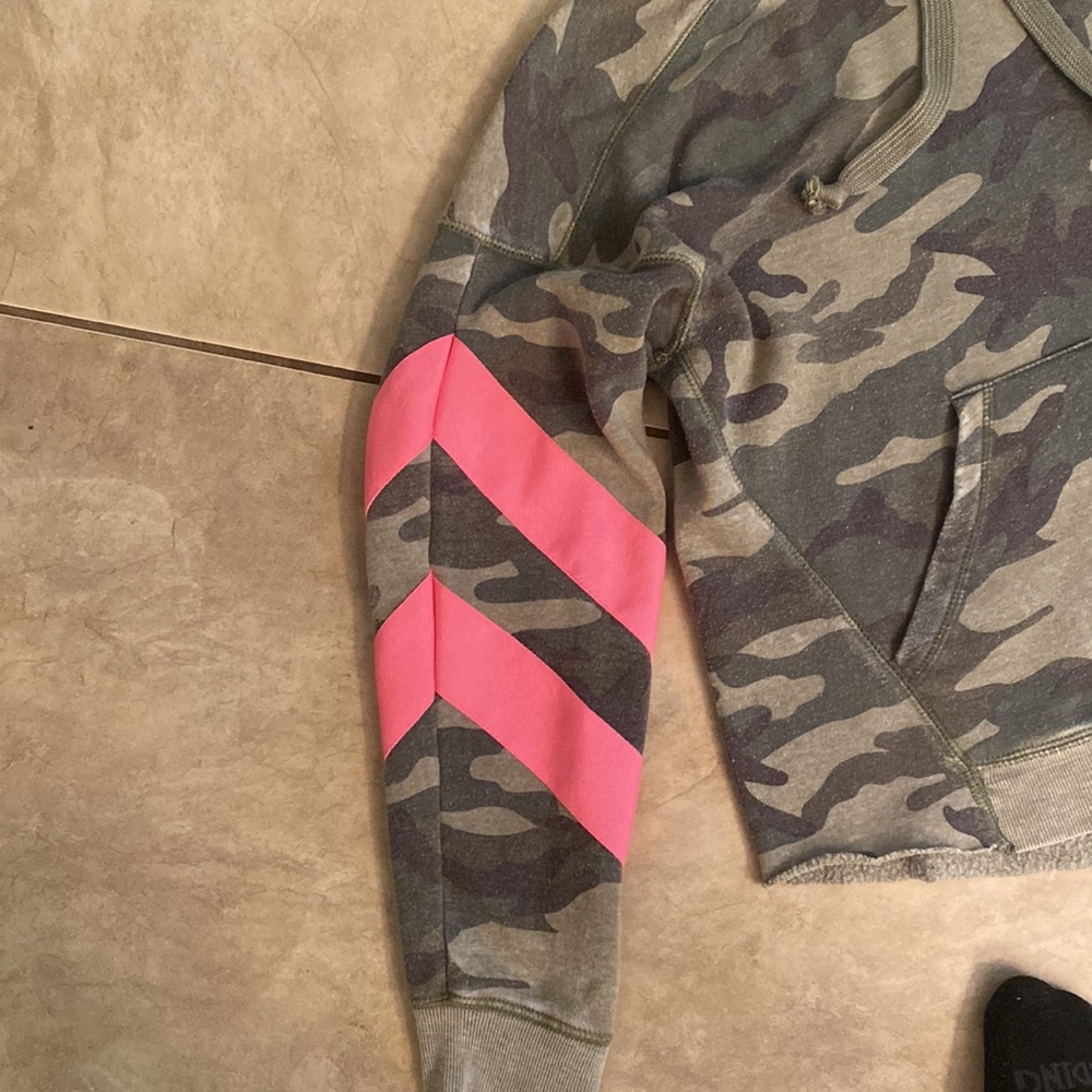 Vintage Havana Camo Hoodie ☆ Size Medium - Picture 2 of 4